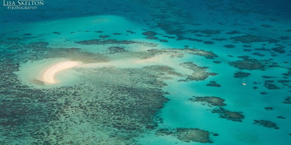 Cairns Reef Hopper Scenic Flight | Aussie Bucket List