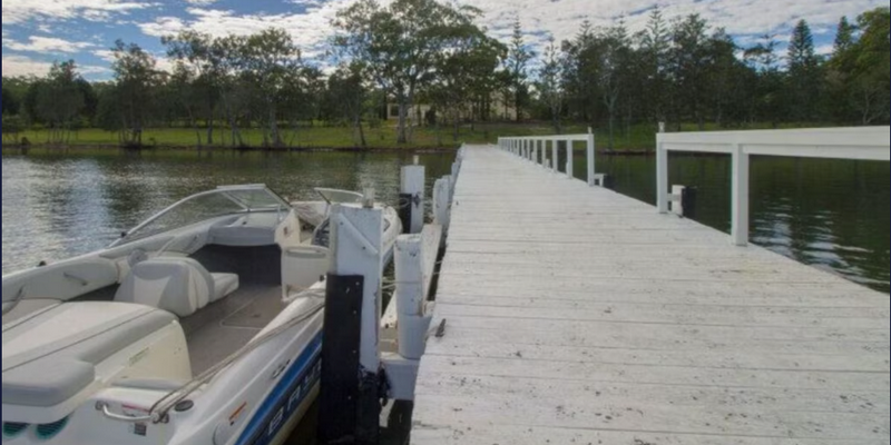 aussiebucketlist.com.au - Wallis Private Island Waterfront Luxury Home - 1