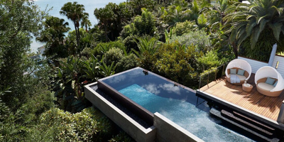 The Curve Luxury Home