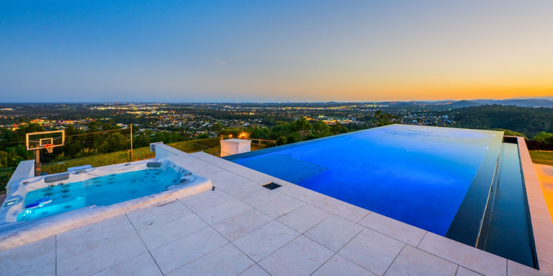 aussiebucketlist.com.au - Mountaintop Gated Villa with panoramic Ocean Views - 2