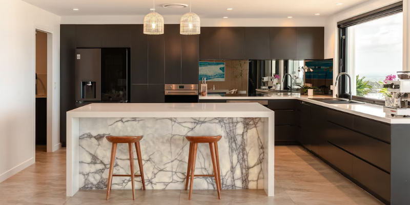 aussiebucketlist.com.au - Mountaintop Gated Villa with panoramic Ocean Views - 4