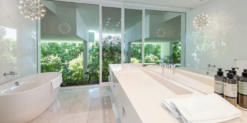 aussiebucketlist.com.au - Azure Luxury Holiday Home - 6