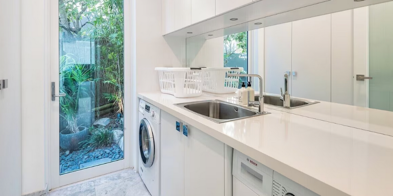 aussiebucketlist.com.au - Azure Luxury Holiday Home - 9