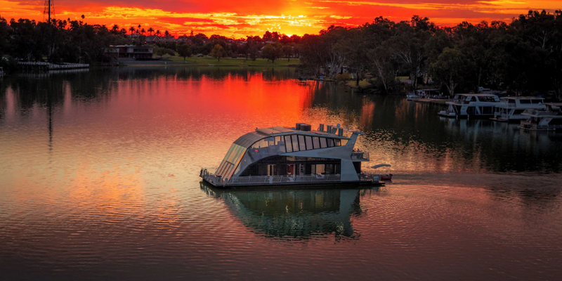 aussiebucketlist.com.au - Riverdream Boatel Luxury House Boat - 2
