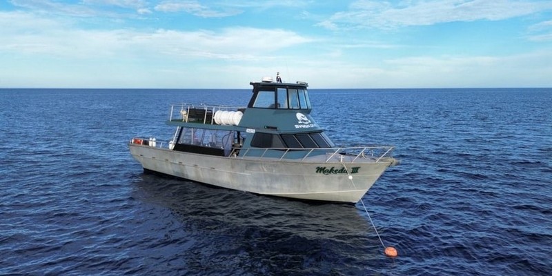 aussiebucketlist.com.au - Ex-HMAS Swan Wreck Double Dive Experience - 2