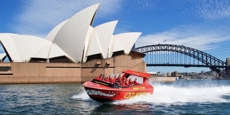 aussiebucketlist.com.au - The Famous 30 Minute Red Shark Thrill Ride - 2