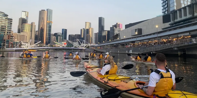 aussiebucketlist.com.au - Melbourne Moonlight Kayak Tour - 5