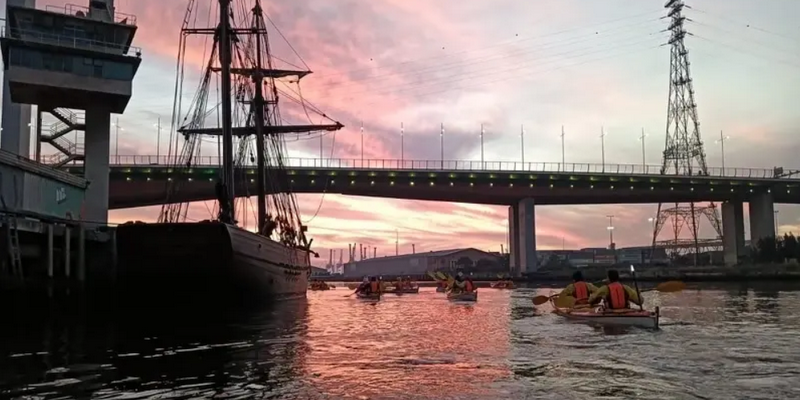 aussiebucketlist.com.au - Melbourne Moonlight Kayak Tour - 6