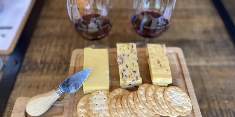 aussiebucketlist.com.au - McCaffrey’s Estate Wine & Cheese Tasting Experience - 3