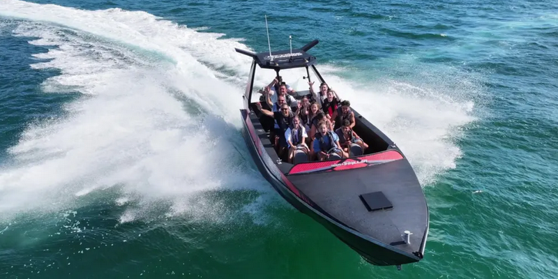 aussiebucketlist.com.au - Noosa Ocean Adventures Dolpin Cruise - 2