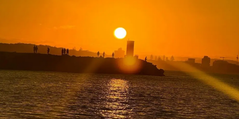 aussiebucketlist.com.au - Mooloolaba Sunset Cruise - 1