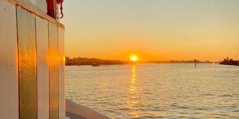aussiebucketlist.com.au - Mooloolaba Sunset Cruise - 5