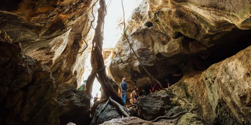 aussiebucketlist.com.au - Capricorn Caves Explorer Tour - 4