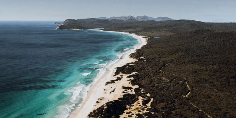 aussiebucketlist.com.au - Wineglass Bay Helicopter Delight Flight - 2