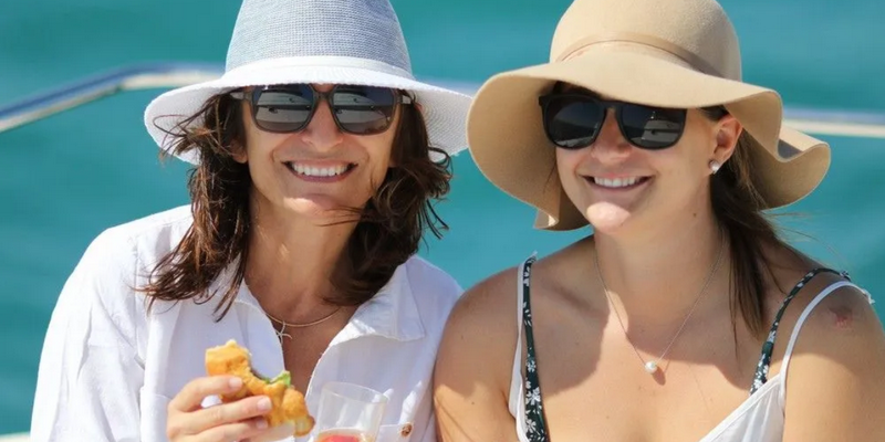 aussiebucketlist.com.au - Roebuck Bay Snubfin Dolphin Eco Cruise  - 3