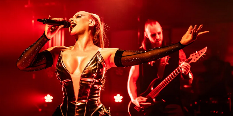 aussiebucketlist.com.au - Dracula's Cabaret 3 Course Dinner & Show - 2