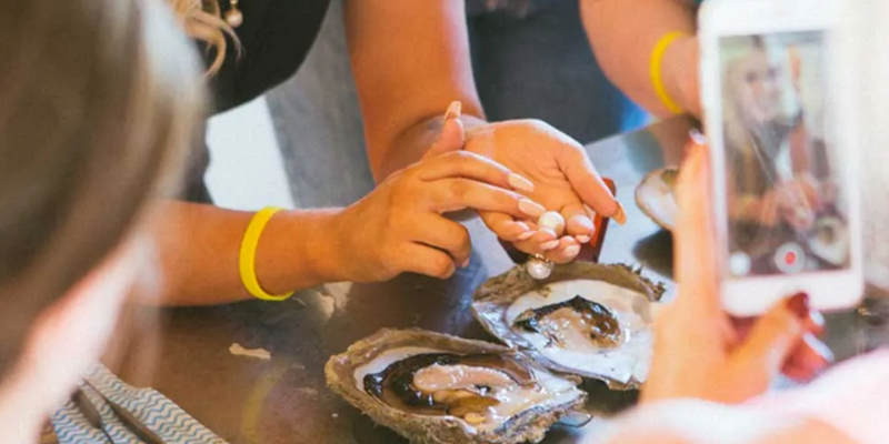 aussiebucketlist.com.au - Willie Creek Pearl Farm Tour with Transfers from Broome - 2