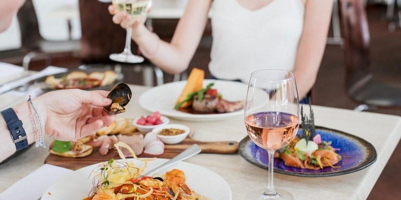 aussiebucketlist.com.au - Salsa Bar & Grill - 4