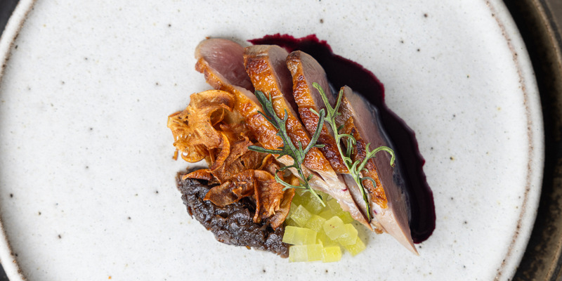 aussiebucketlist.com.au - The Long Apron - 1