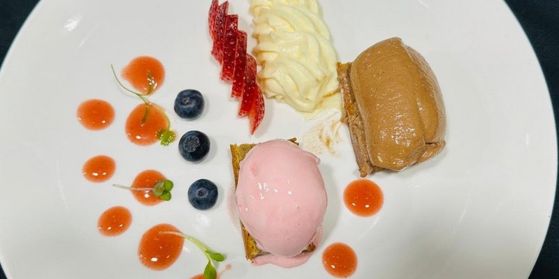 aussiebucketlist.com.au - Water’s Edge Restaurant - 1