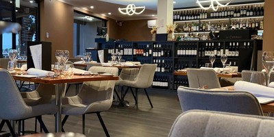 Water’s Edge Restaurant