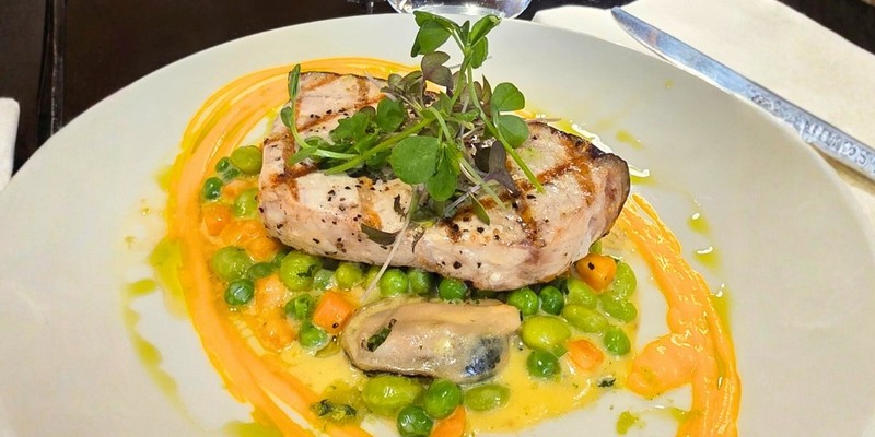 aussiebucketlist.com.au - DECO Wine Bar & Restaurant - 2