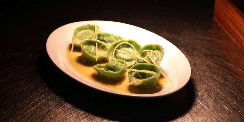 aussiebucketlist.com.au - Tattersalls Hotel Restaurant - 2