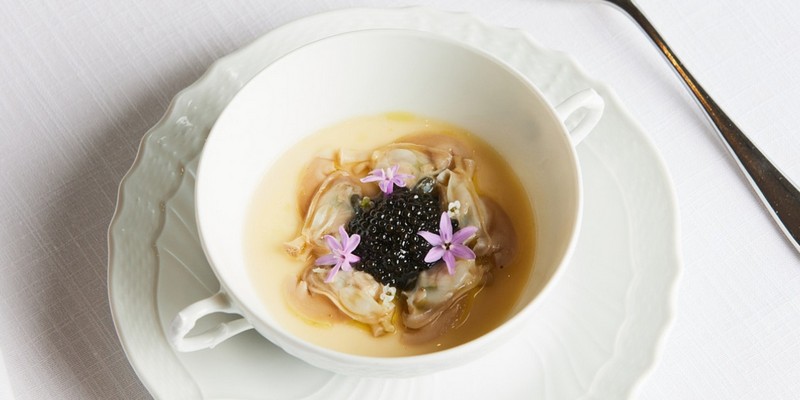 aussiebucketlist.com.au - Laura at Pt. Leo Estate  - 3