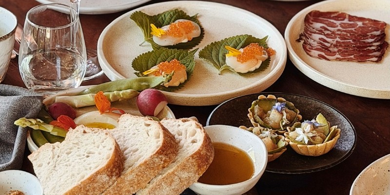 aussiebucketlist.com.au - Brown Brothers Restaurant - 6