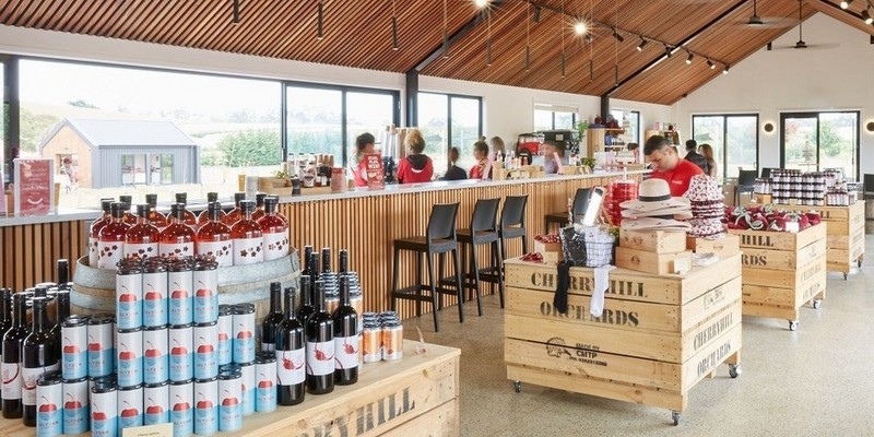 aussiebucketlist.com.au - Cherry Picking Coldstream - 7