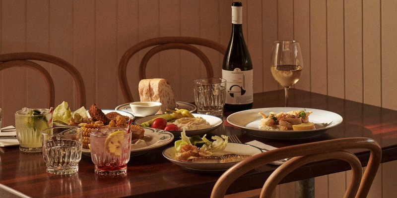aussiebucketlist.com.au - A La Grecque - 2
