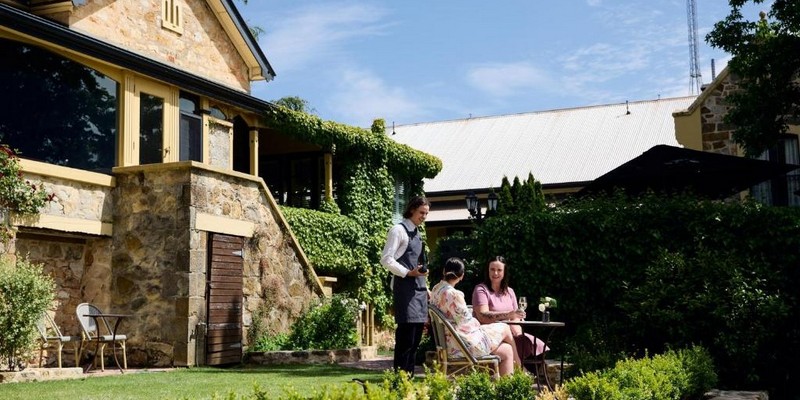 aussiebucketlist.com.au - Mount Lofty House & Estate - 5