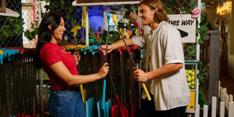 aussiebucketlist.com.au - Holey Moley Mini Golf Surfers Paradise - 3