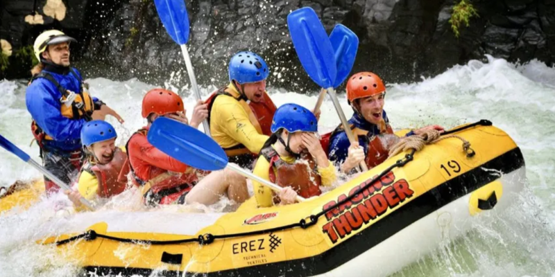 aussiebucketlist.com.au - Tully River Full Day White Water Rafting with Dinner - 1