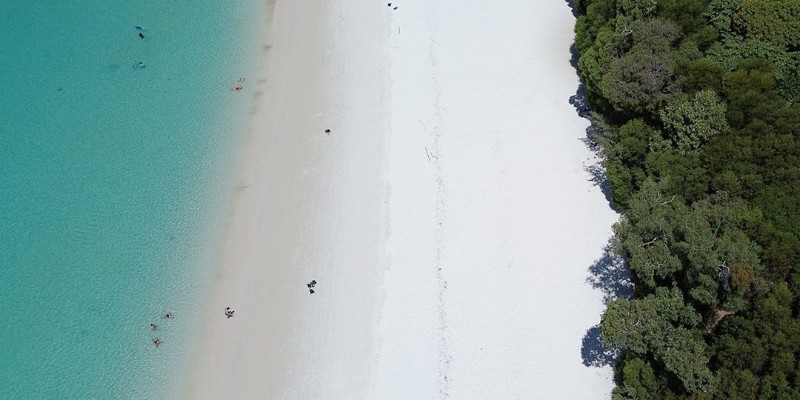 aussiebucketlist.com.au - Whitehaven Beach And Snorkel Tour - 9